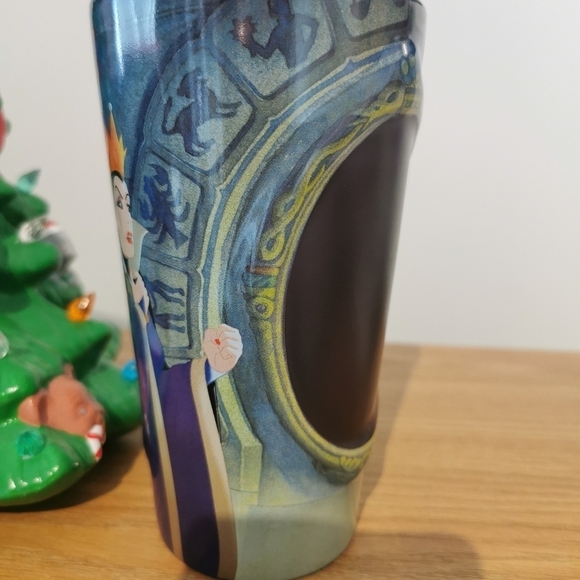 Disney Snow White Evil Queen & Magic Mirror Color Changing Mug - Picture 6 of 10